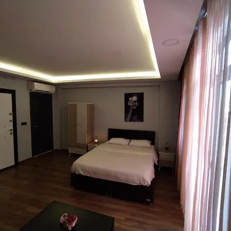 Hannibal Delux Apart Apartment *